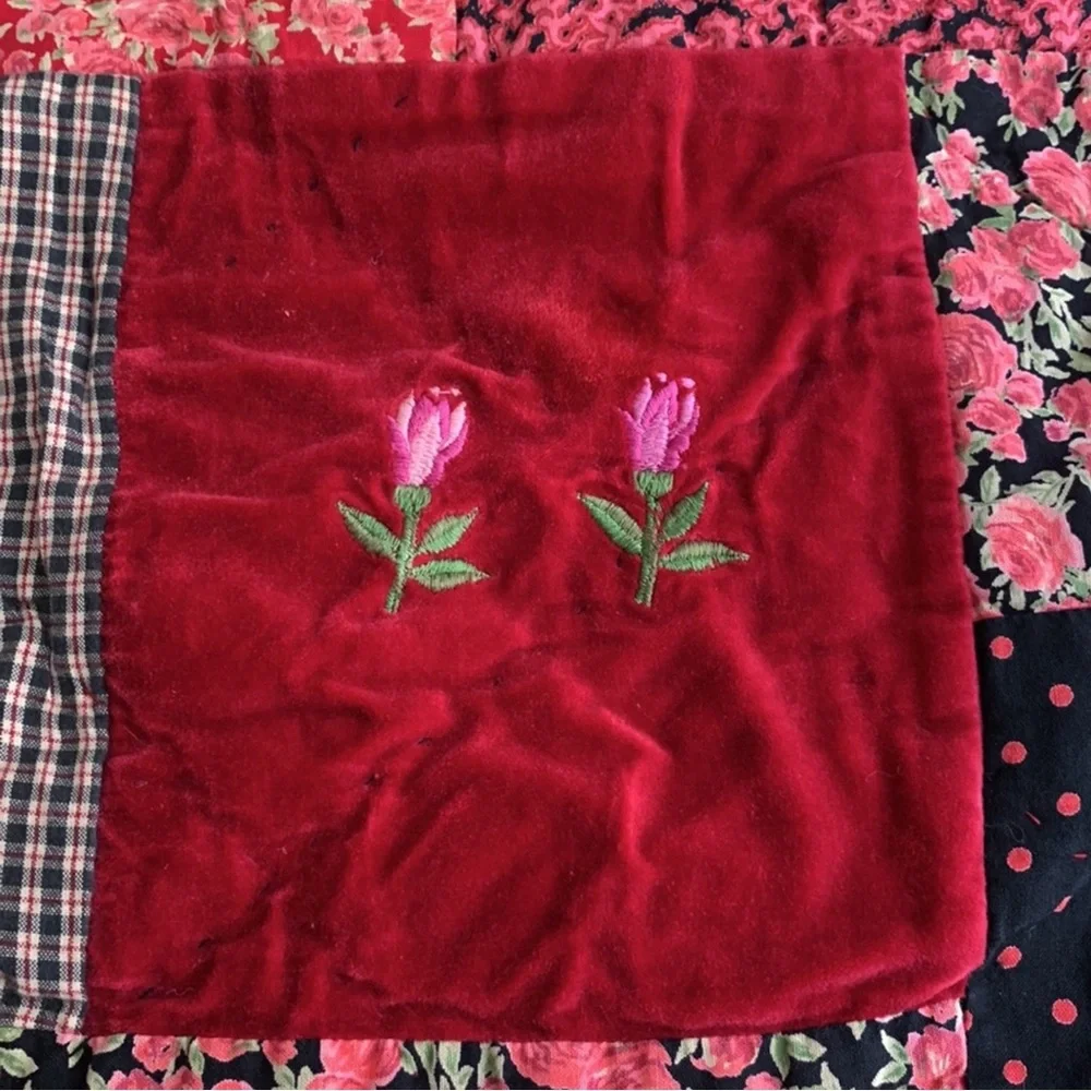 April Cornell Full/Double Vintage Reversible Bed Patchwork Quilt Roses Cherubs - Picture 10 of 14